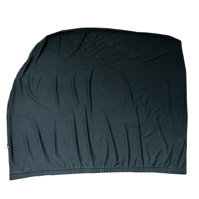 Použitie ponožiek odtieňa okna auta